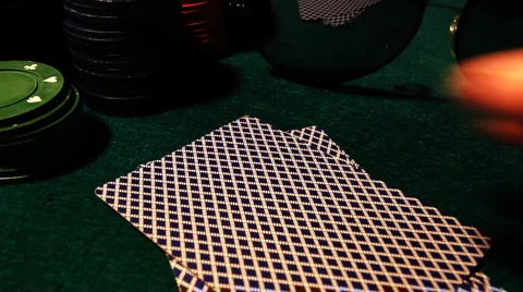 Poker 67 showdown royal Video stock 1072889