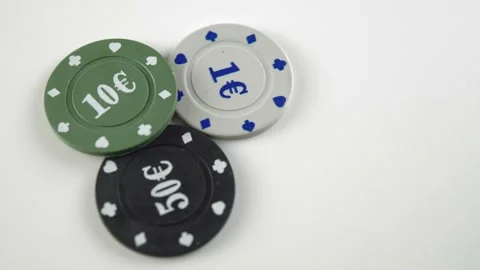 Poker chips rotation on white background. Gambling games, casino concept Vidéo 149676164