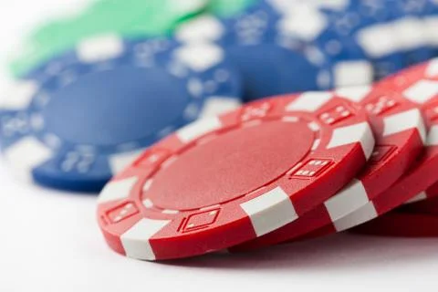 Poker chips on white Foto stock