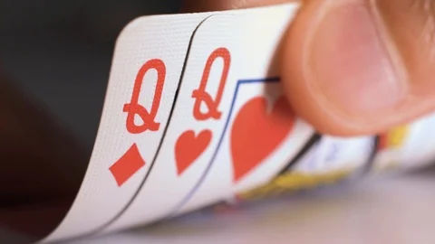 Poker hand pair of queens 스톡 동영상 116094968