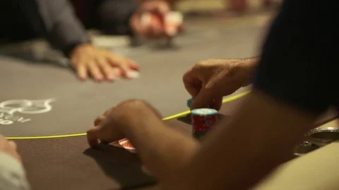 Poker Player Raising Stockbeeldmateriaal 82930556