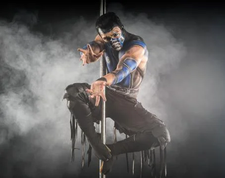 On the pole bodyart Sub-Zero Stock Photos