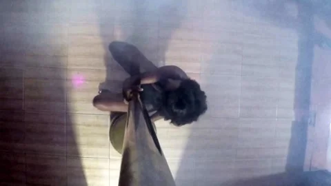 Pole dancer Vídeos de archivo 207721618