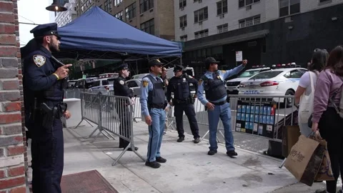 Police and security checkpoint near UN headquarters 库存影片 346265184