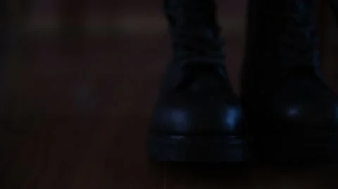 Police Boots Macro (slide right) Vidéo 50222477