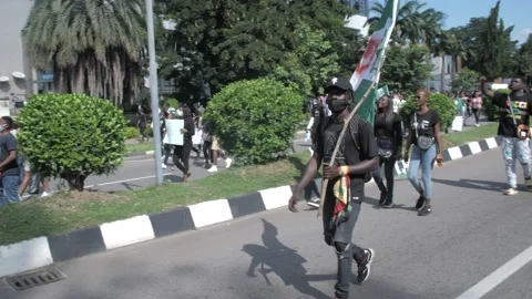 Police brutality,dissolution of sars in Nigeria Видео 141520098
