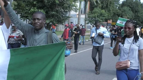 Police brutality,dissolution of sars in Nigeria Видео 141520659