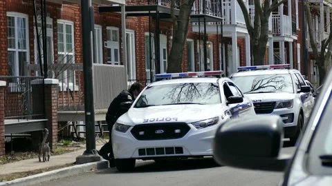 Police car chatting Stock Footage 139664359