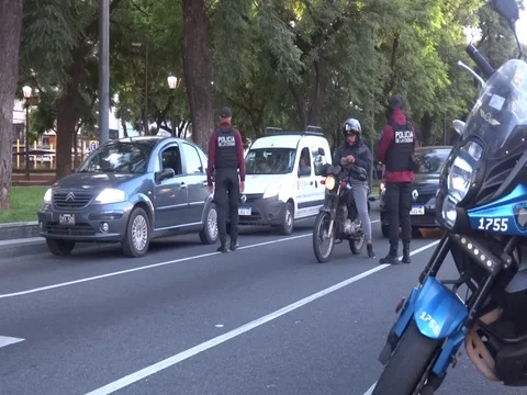 Police control 16- Buenos Aires 스톡 동영상 128015651
