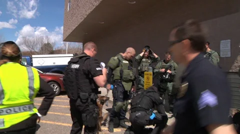 Police k-9 unit Stock Footage 31992302