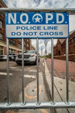 Police line surrounding the Robert E Lee statue Stock Photos