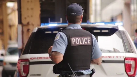 Police Officer in Chicago, Illinois Stock Footage