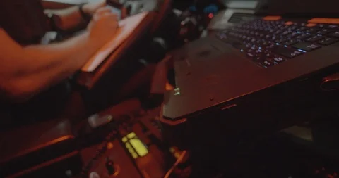 Police officer working on notes next to computer 스톡 동영상 94842192