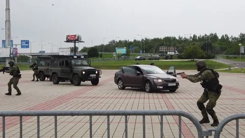 Police special forces slow motion Stock Footage 159654190