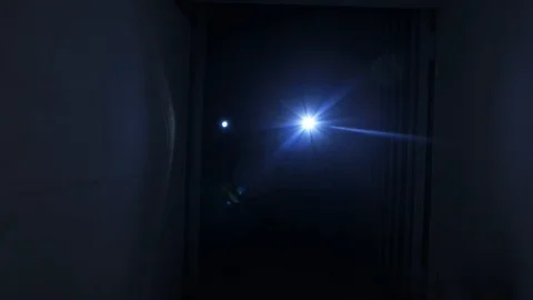 Police Sweeps Tunnel With Automatic Weapons Stock-Footage 114954192