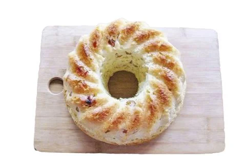Polish Babka on a white background. Stock-Fotos