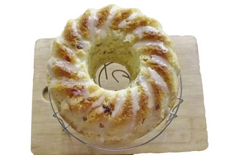 Polish Babka on a white background. Foto stock