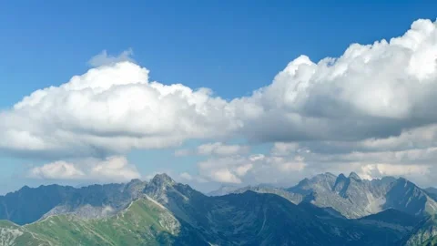 Polish-Slovak Tatra Mountain Range: Summer Timelapse Beauty Video stock 308190409