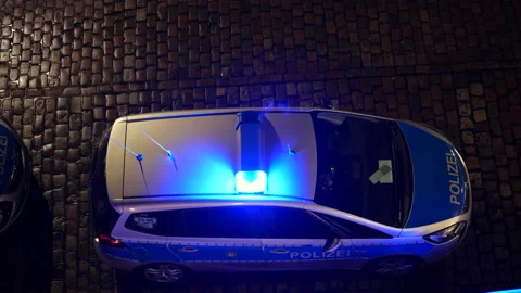 Polizei Einsatz in der Nacht Stock Footage 166240661
