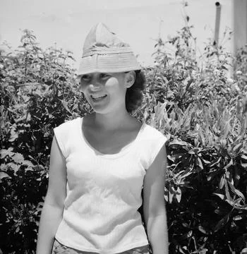 Poll photo collection.  Portrait of the kova templa girl with sun hat. Janu.. Stock Photos
