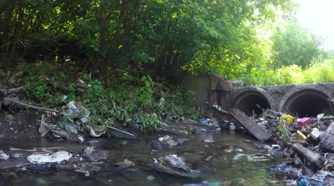 Polluted river. environmental issue panning shot 库存影片 51489753