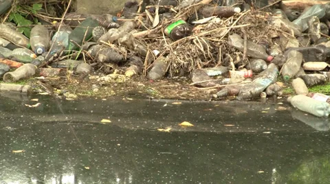 Polluted river 스톡 동영상 29002626