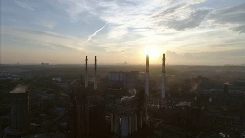 Polluting factory aerial view Video stock 80081189