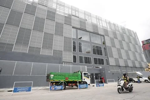Pollution officials inspect data center in Bangkok, Thailand - 07 Sep 2026 Stock Photos