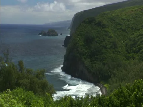 Pololu Valley Stock-Footage 22243438