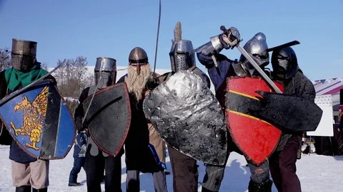 Poltava, Ukraine, Jan 2017: Medieval tournament and competition between two Vídeos de archivo 73106573