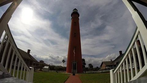 Ponce Inlet Lighthouse wide angle from porch steps Stock-Footage 83366353