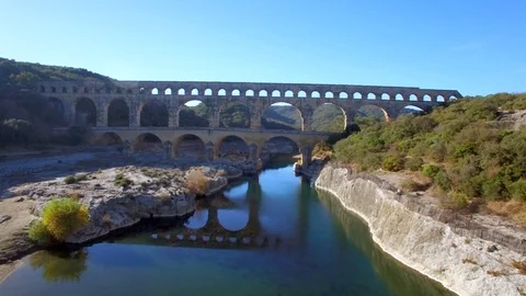 + POND5 Video stock 94649241