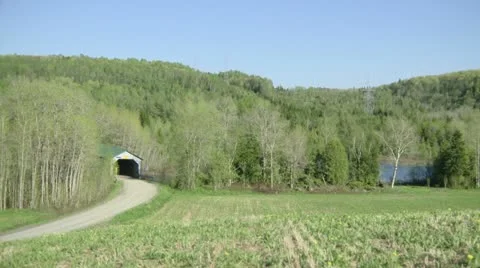 Pont couvert Stock Footage 21357766