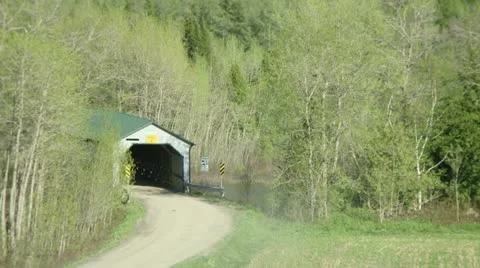 Pont couvert Stock Footage 21359714