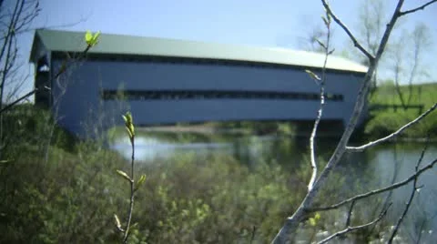 Pont couvert Stock Footage 21360937
