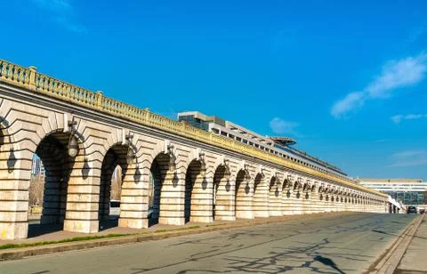 The Pont de Bercy, a bridge over the Seine in Paris, France 写真素材
