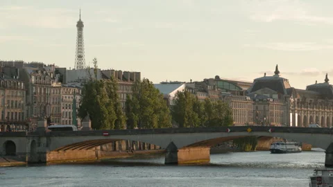 Pont du Carrousel with Eiffel Tower and Musée d'Orsay at Sunset, Paris Stock Footage 339189995