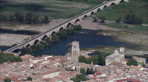 Pont-Saint-Esprit Stock-Footage 65258363