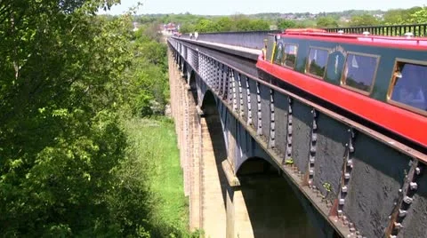 Pontcysyllte aqueduct over River Dee, Wales Stock Footage 11152259