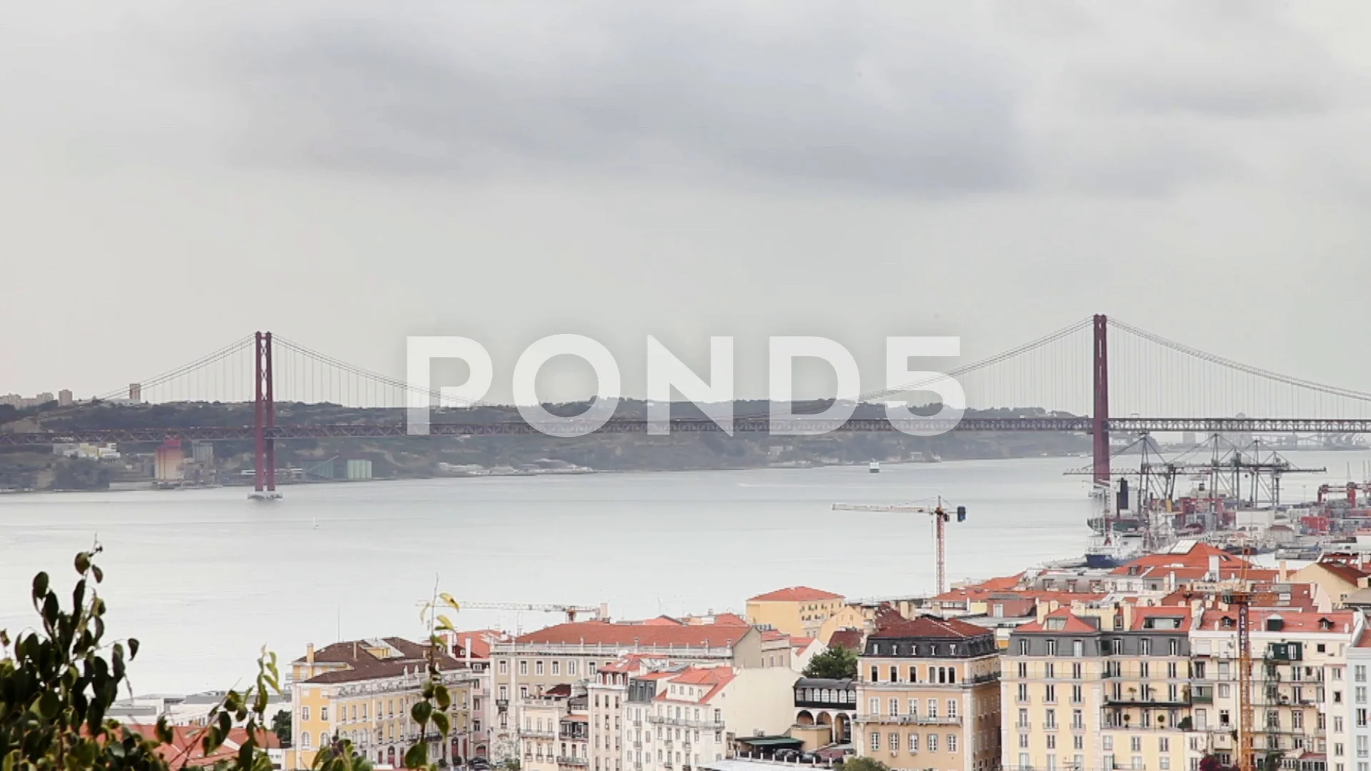 Ponte 25 de Abril, Lisbon, Portugal скачать