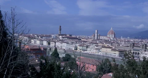 Ponte Vecchio and Vasari Corridor at Dusk, Florence Tuscany Italy Video stock 329767372