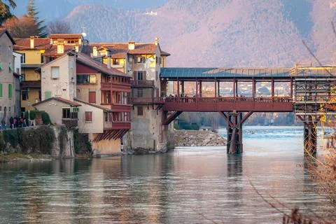 The Ponte Vecchio (Old bridge) is the covered wooden in Bassano del Grappa .. Stock Photos