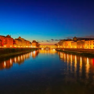 Ponte Vecchio on sunset, old bridge, medieval landmark on Arno river. Florenc Stock Photos