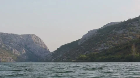 Pontoon 動画素材 8680223