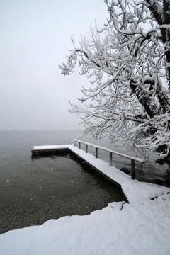 Pontoon under snow Foto stock