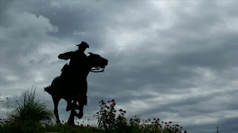 Pony express statue time lapse Stock Footage