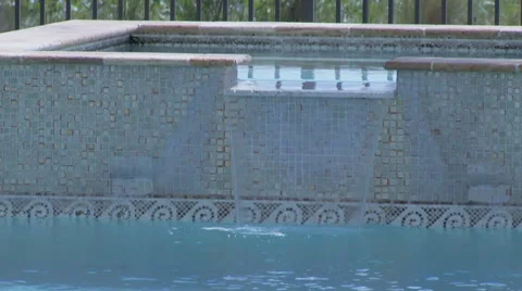 Pool and spa next to everglades zoom out 動画素材 27716654