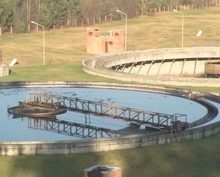 Pool dirty water clean Stock Footage 10762160