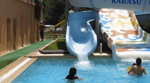 Pool Fun 스톡 동영상 33577924