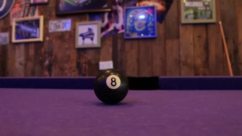 Pool Game in Bar, 8 Ball Potted in Corner Pocket 스톡 동영상 81030765